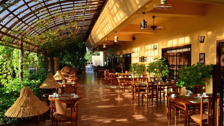 Sandy Beach Non Nuoc Resort